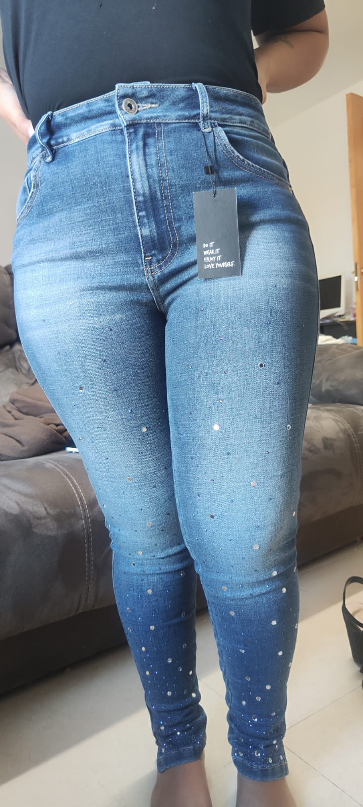 Marisa Larrañaga. de Barcelona con su MEDALLO Jean premium con perlas